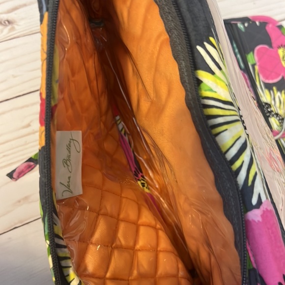 Vera Bradley folding travel hanger - Picture 2 of 3